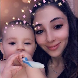 Meet your Posher, Ashley